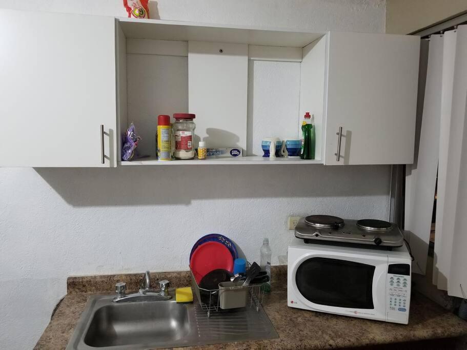 Departamento 2 Camas Matrimoniales K, Wifi, Aire Acondicionado, Estacionamiento Cruzando Calle 巴耶斯城 外观 照片